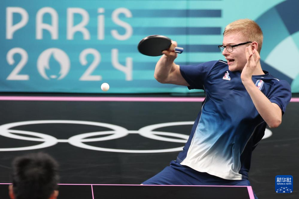 站稳脚跟更 站稳脚跟更