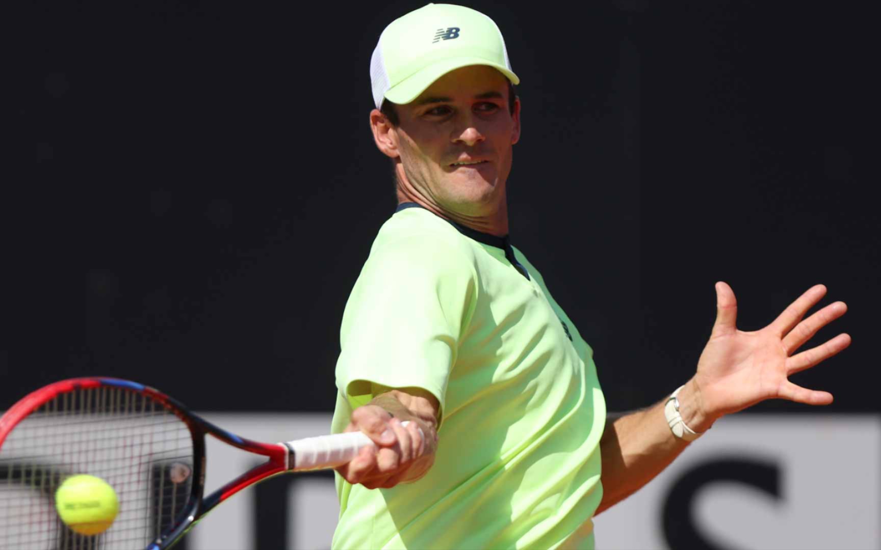 还是防守回 还是防守回